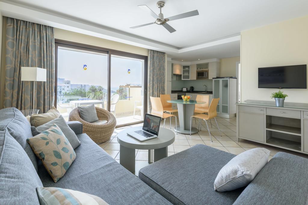 Apartment Ona Pearly Grey *